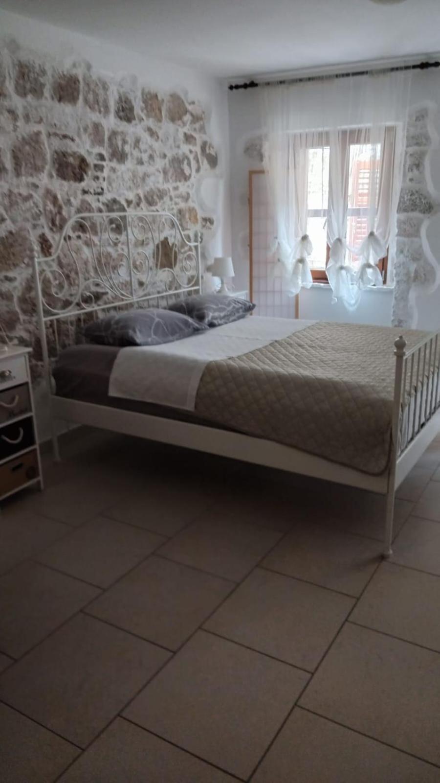 Apartment Martin - 10 Mt To The Beach Rovinj Bagian luar foto
